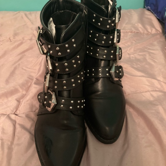 Olivia + Kate booties size 7.5 - Picture 3 of 4